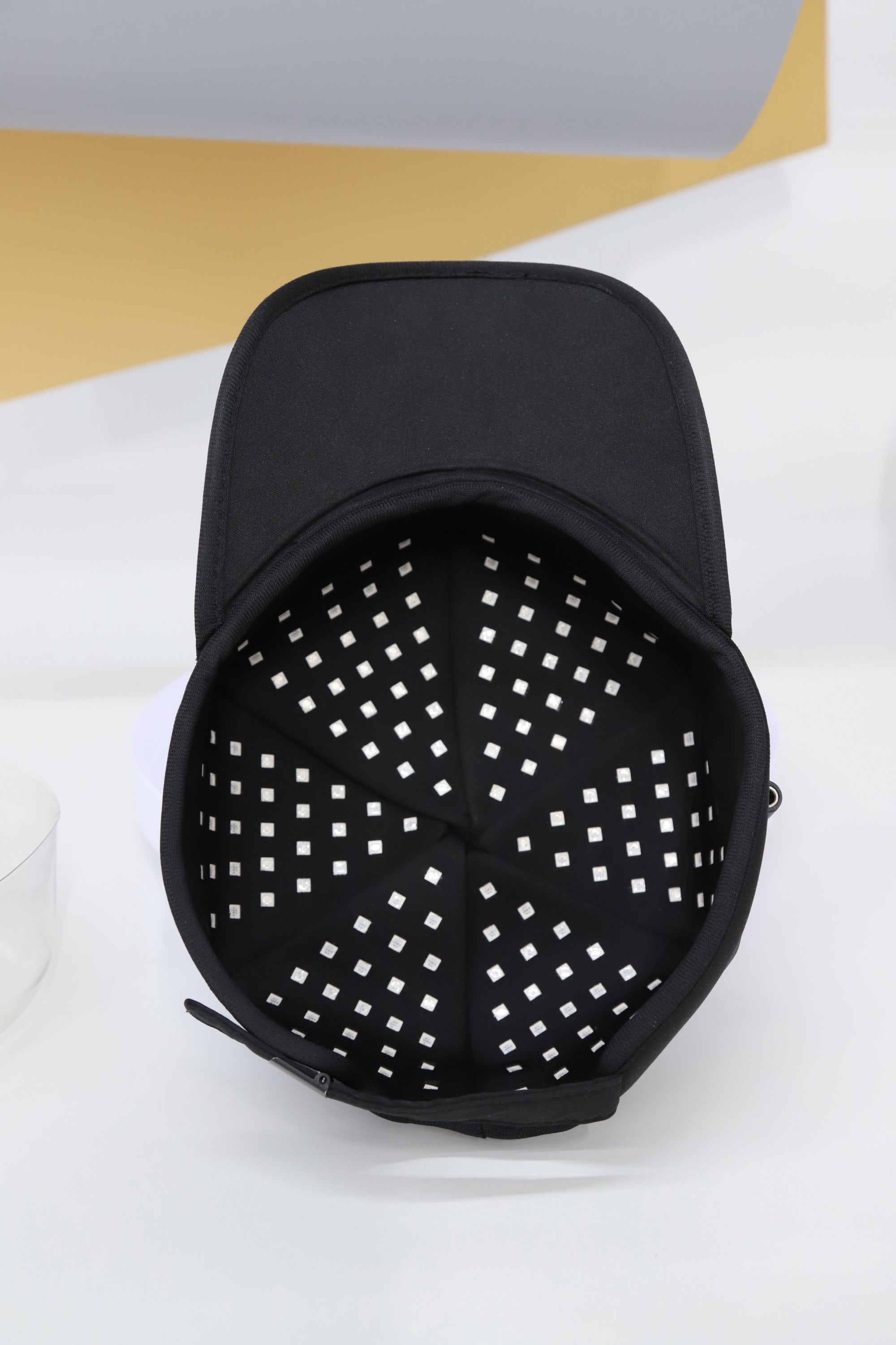 Inside of the cap showing the 180 LED panel at 660nm and 850nm
